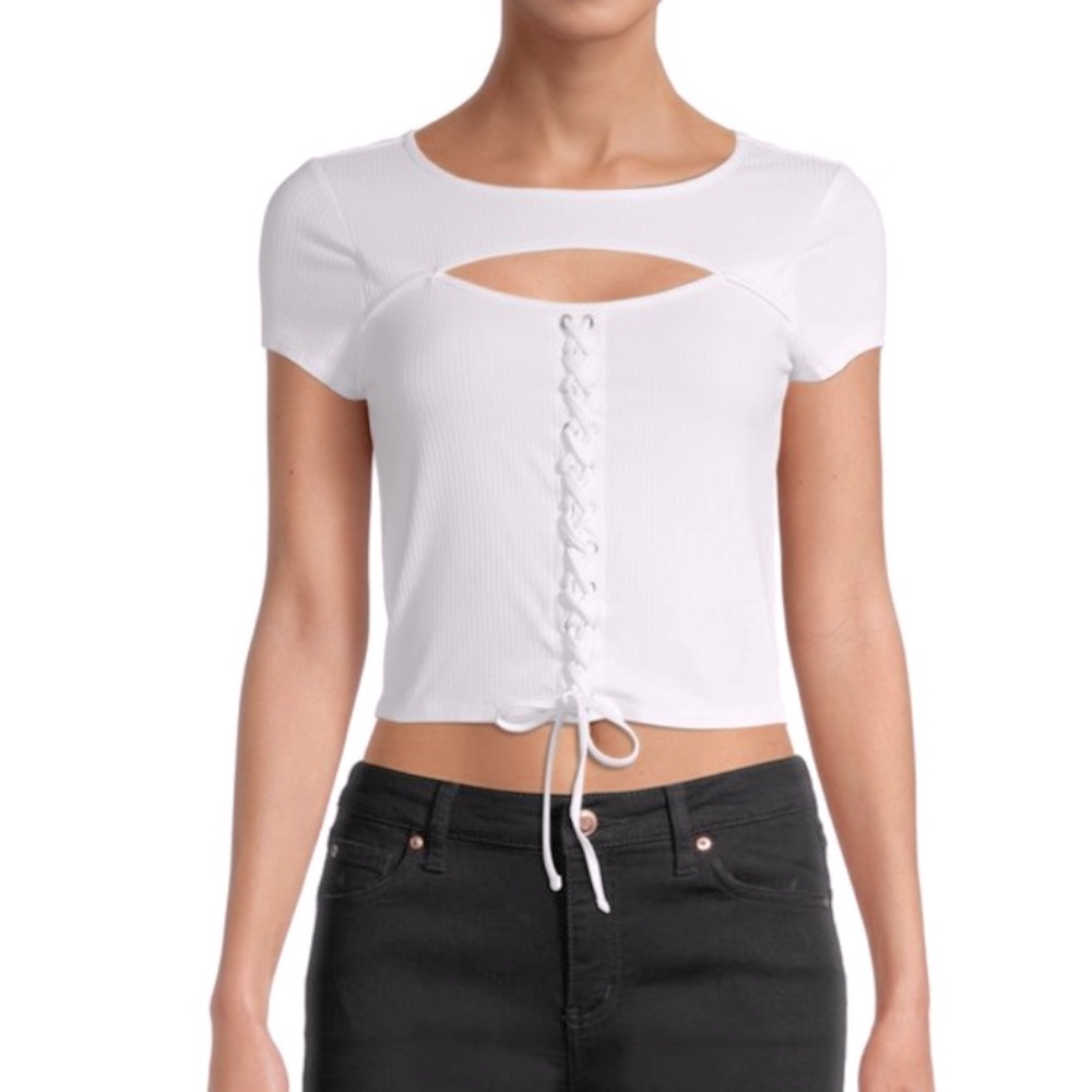 Almost Famous Junior’s Fish Eye Lace Up Front Top